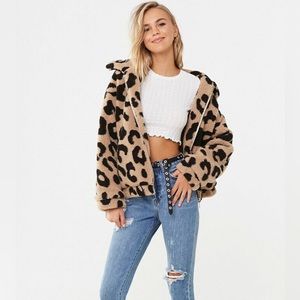 Fashion Nova - Leopard Print Sherpa Jacket. Size Small